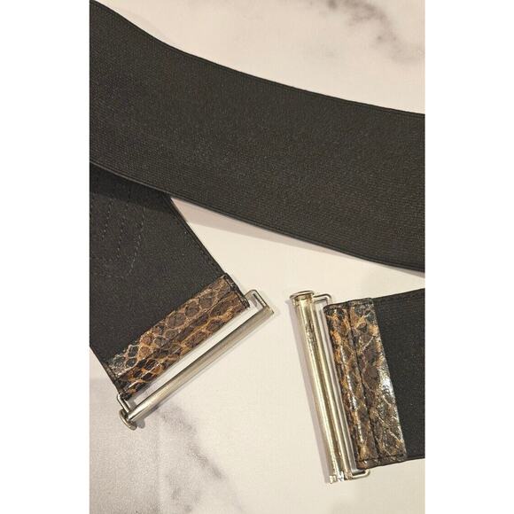 Vintage Womens Belt Brown Tan Black Snakeskin Elastic Waist Cincher Arrow Silver - Picture 7 of 9